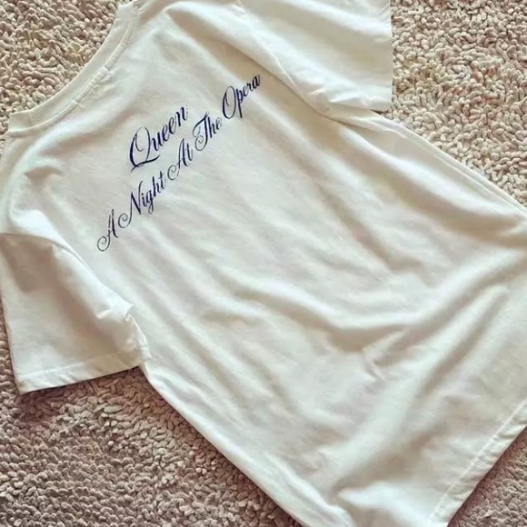 SOLD OUT White Queen A Night At The Opera Band Graphic Tee - Picture 6 of 6